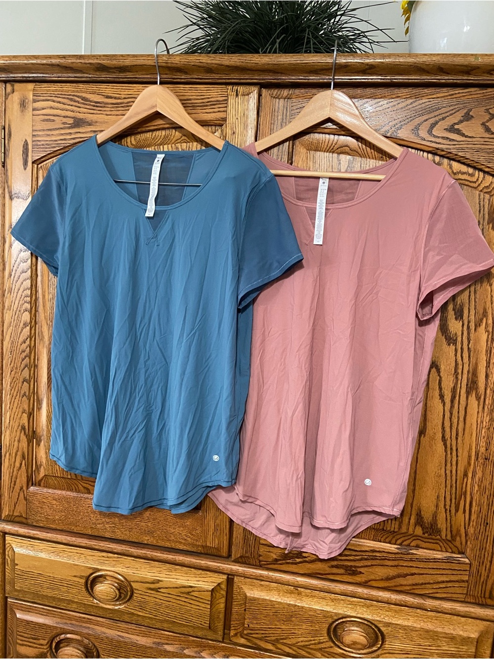 CRZ Yoga Scoop Neck Tee Blue Mauve set of Two NWOT Short Sleeve